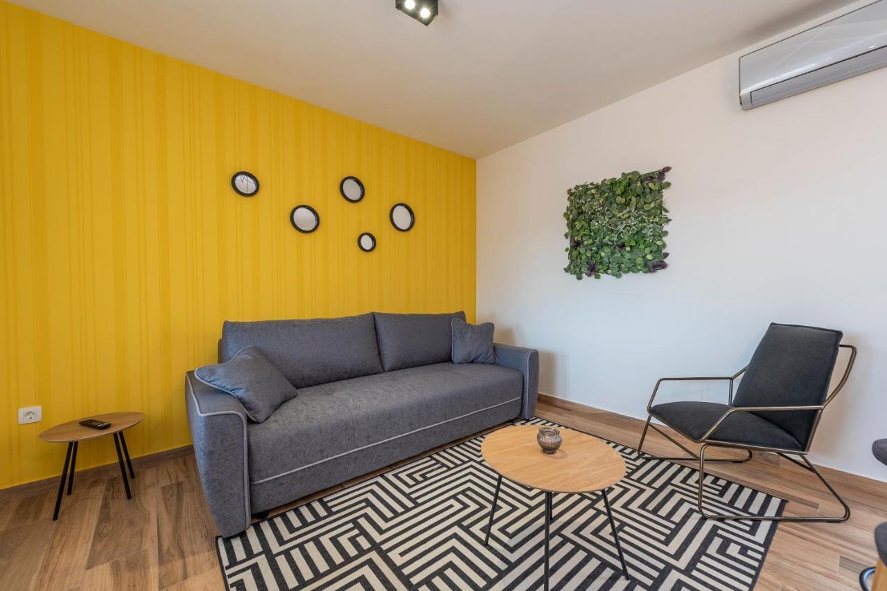 Luxury - La 3 & 4 Holiday home Vir