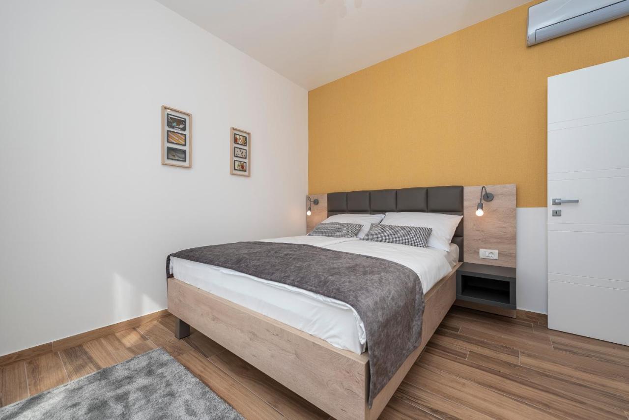 Сasa de vacaciones Luxury - La 3 & 4 *